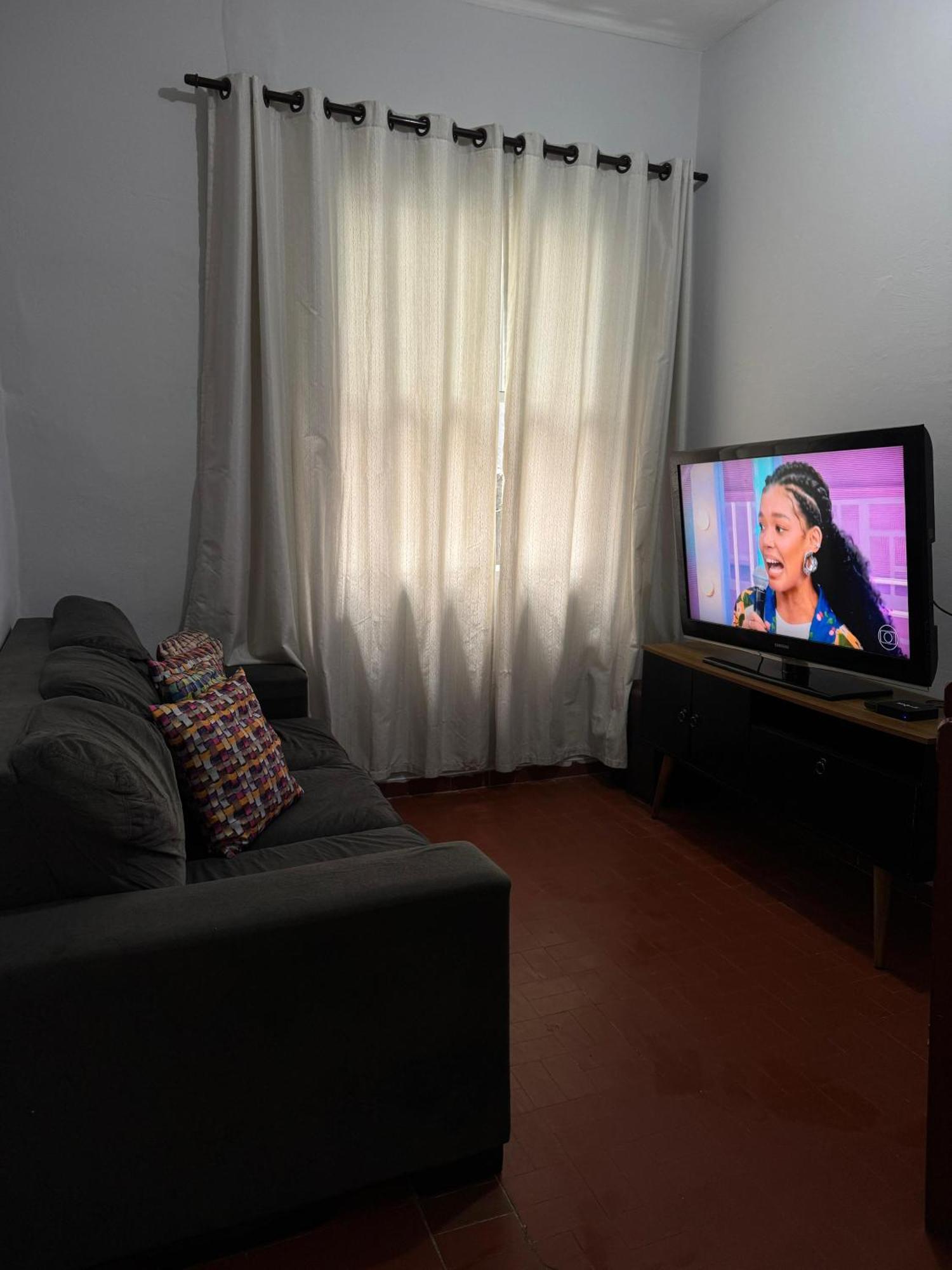 Grande Aconchegante Pertinho Da - 300m Apartment